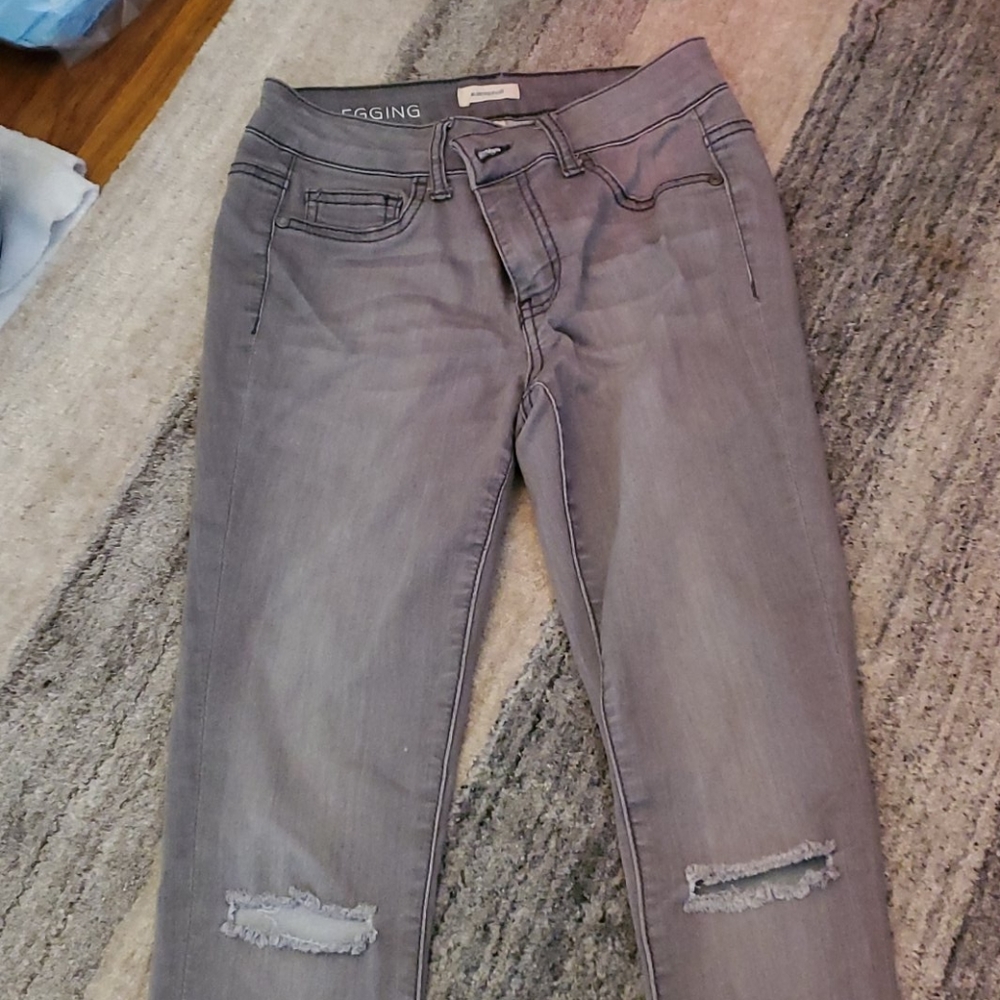 Grey ankle legging jeans